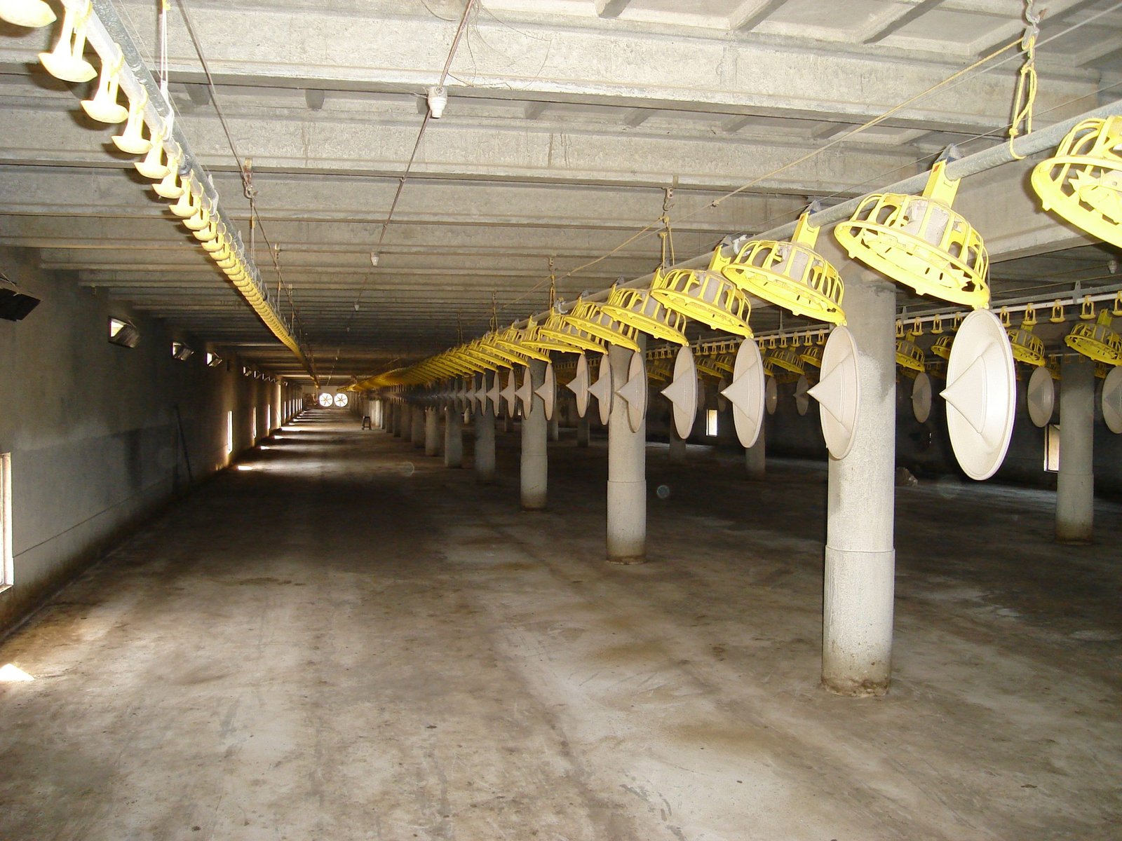 Eco-friendly precast concrete manufacturing process